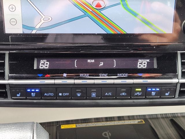 2024 Toyota Sienna Platinum 7 Passenger