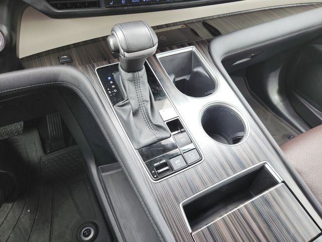 2024 Toyota Sienna Platinum 7 Passenger