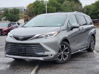 2026 Toyota Sienna Platinum 7 Passenger