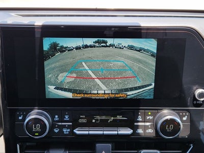 2025 Toyota Highlander Hybrid XLE