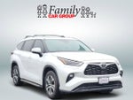 2025 Toyota Highlander Hybrid XLE