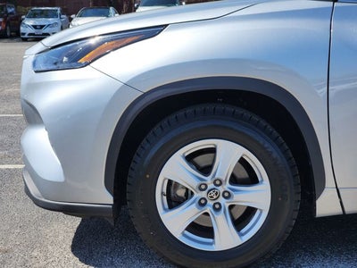 2025 Toyota Highlander LE