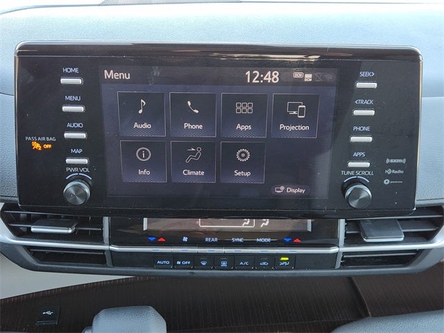 2024 Toyota Sienna LE 8 Passenger