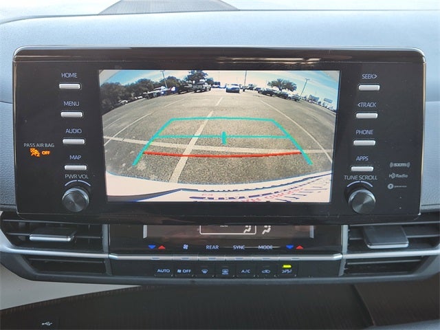 2024 Toyota Sienna LE 8 Passenger