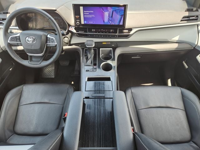 2025 Toyota Sienna XSE 7 Passenger