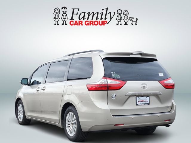 2015 Toyota Sienna XLE
