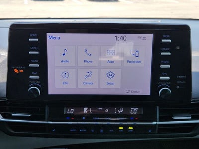 2023 Toyota Sienna XLE 8 Passenger