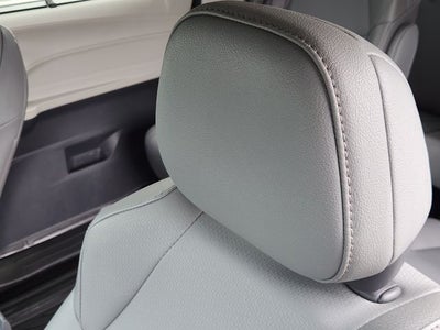 2022 Toyota Sienna XLE 7 Passenger
