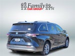 2024 Toyota Sienna XLE 8 Passenger