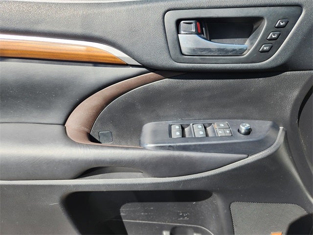 2019 Toyota Highlander Limited Platinum