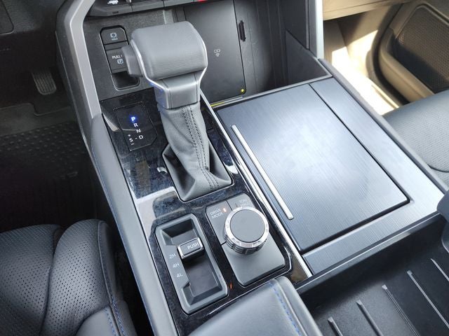 2025 Toyota Tundra Platinum