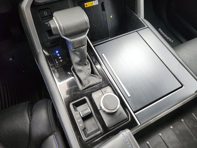 2023 Toyota Tundra Hybrid Platinum