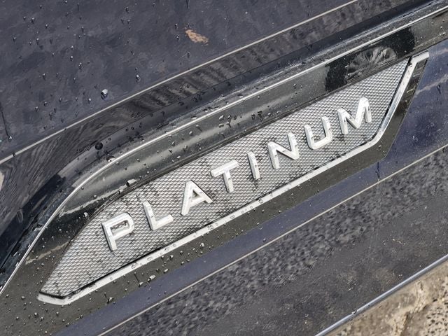 2023 Toyota Tundra Hybrid Platinum