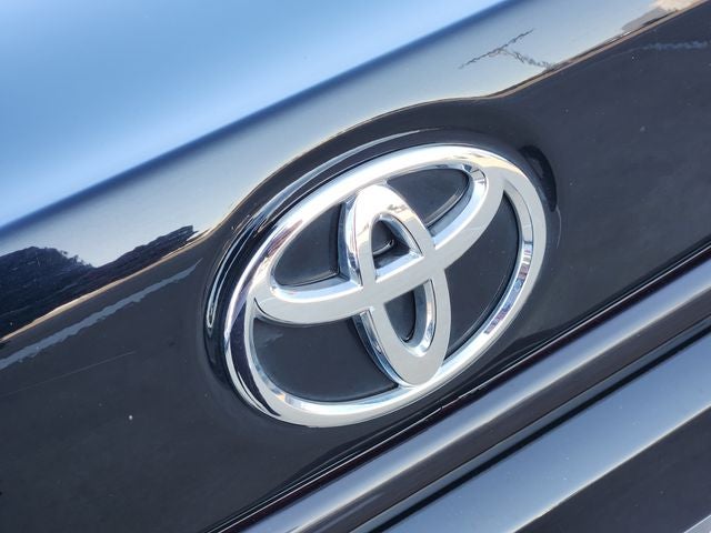 2025 Toyota Corolla 6