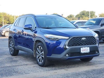 2023 Toyota Corolla Cross XLE