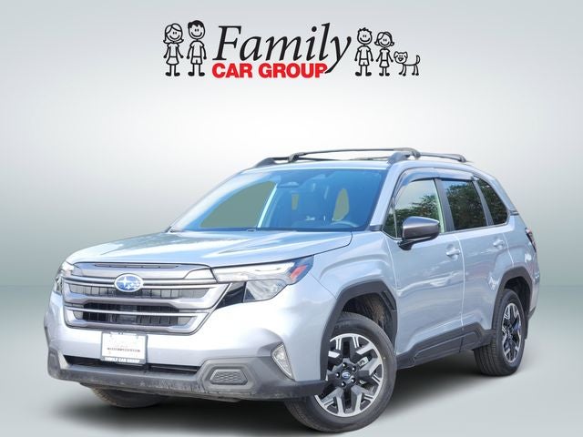 2025 Subaru Forester Premium's photo