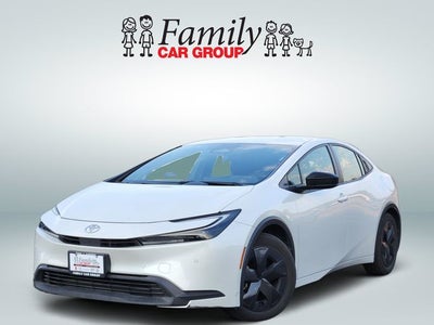 2025 Toyota Prius LE