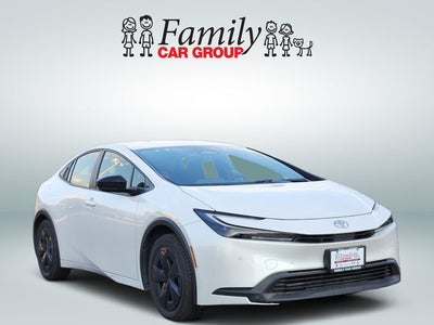 2025 Toyota Prius LE