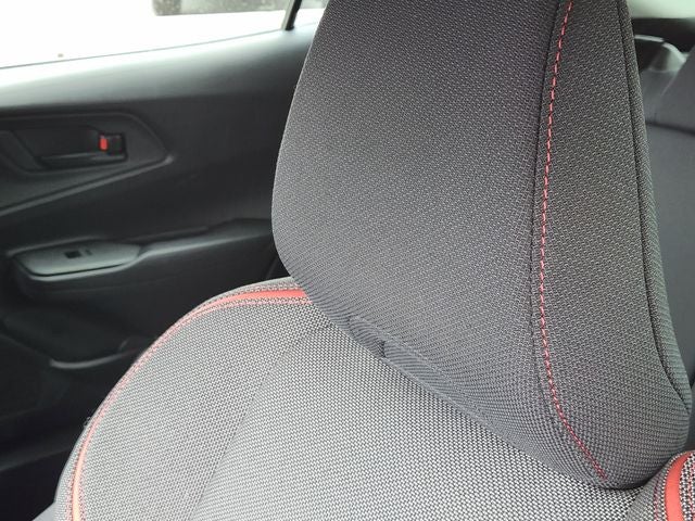 2025 Toyota Prius Plug-In Hybrid SE