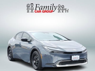 2025 Toyota Prius Plug-In Hybrid SE