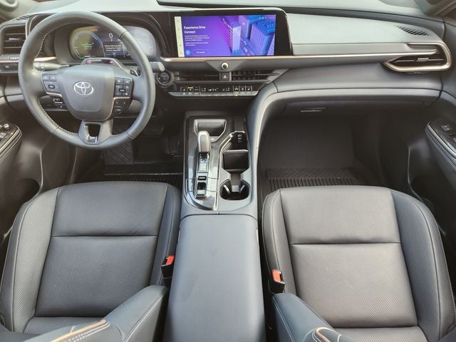 2024 Toyota Crown Platinum