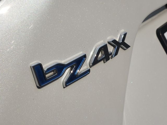 2024 Toyota bZ4X 6