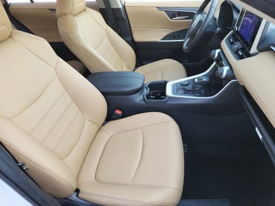 2025 Toyota RAV4 Hybrid XLE Premium