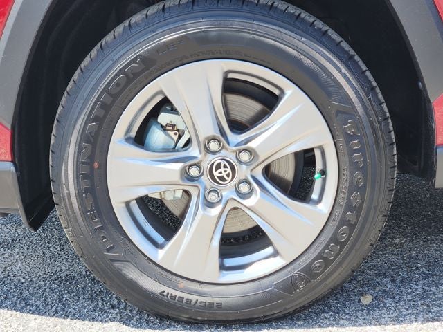 2025 Toyota RAV4 Hybrid LE