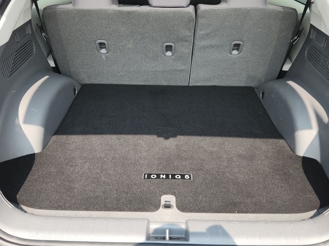 2024 Hyundai IONIQ 5 SEL