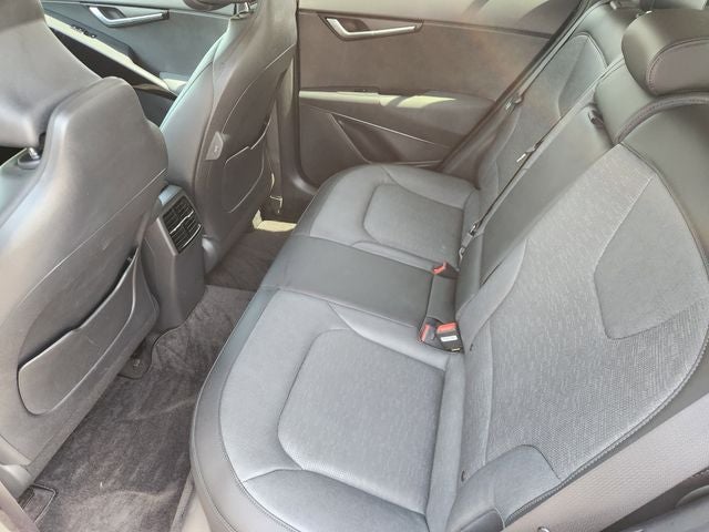 2023 Kia Niro Plug-In Hybrid SX