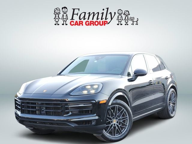 2024 Porsche Cayenne Base — photo 1 of 28