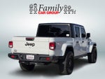 2022 Jeep Gladiator Willys