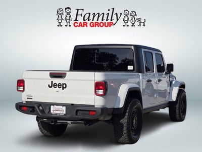 2022 Jeep Gladiator Willys