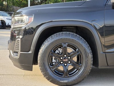 2023 GMC Acadia AT4
