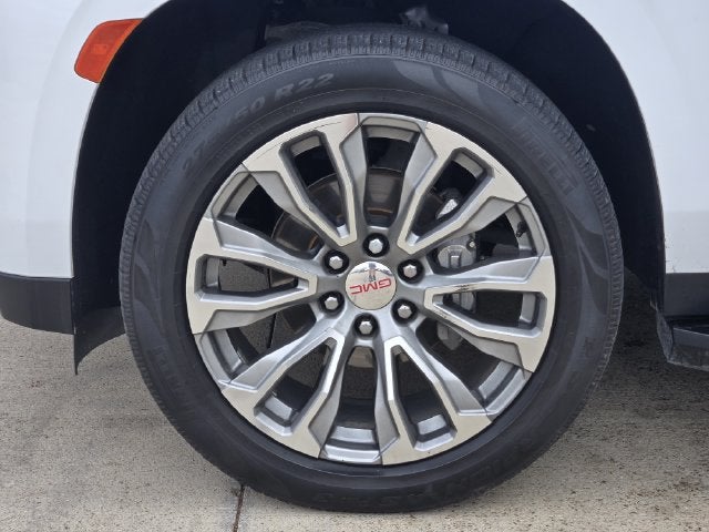 2022 GMC Yukon SLT