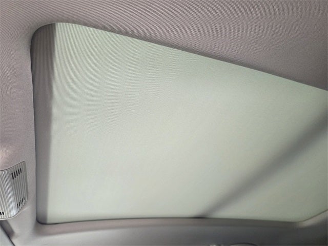 2024 Volkswagen Atlas 2.0T Peak Edition SE w/Technology