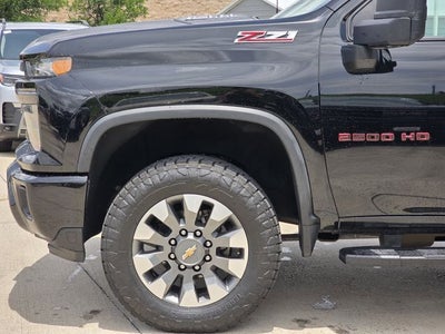 2024 Chevrolet Silverado 2500HD Custom