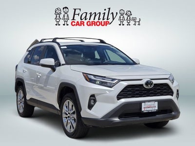 2025 Toyota RAV4 XLE Premium
