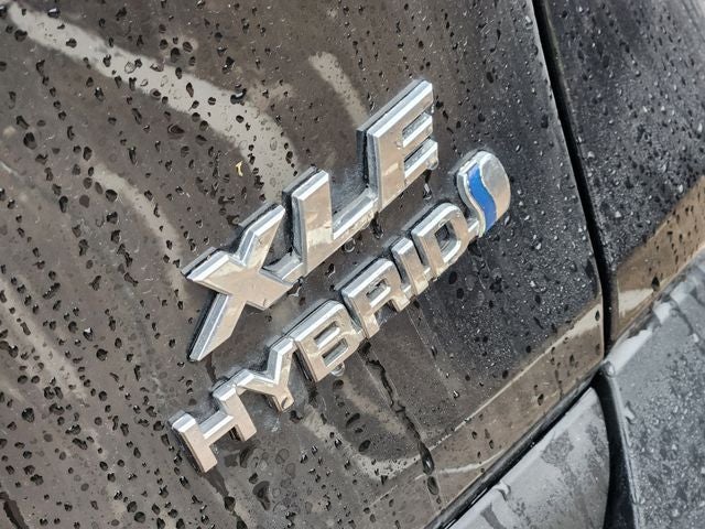 2020 Toyota RAV4 Hybrid XLE