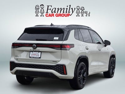 2025 Volkswagen Tiguan 2.0T SE R-Line Black