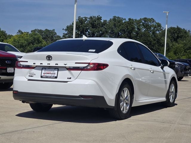 2025 Toyota Camry LE