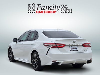2020 Toyota Camry SE