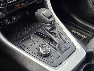 2020 Toyota RAV4 Hybrid XLE