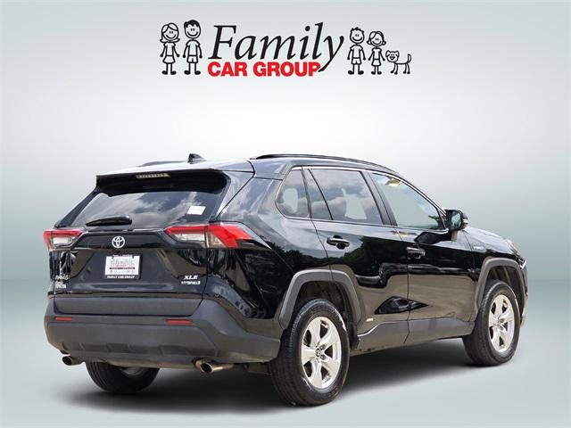 2020 Toyota RAV4 Hybrid XLE