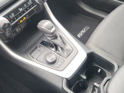 2023 Toyota RAV4 Hybrid SE