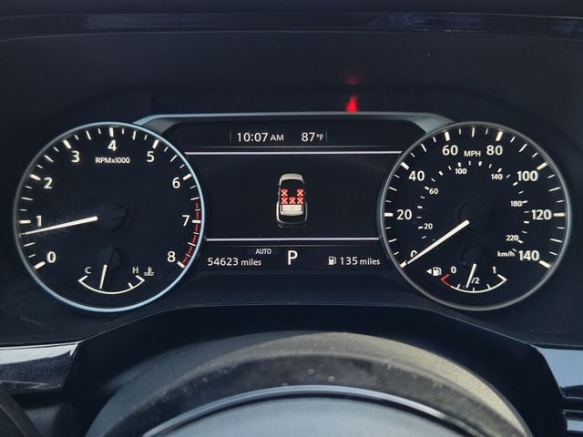 2022 Nissan Pathfinder SV