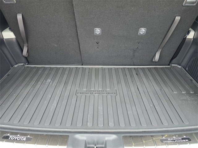 2026 Toyota Grand Highlander LE