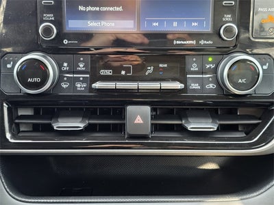 2022 Toyota Highlander Hybrid Bronze Edition