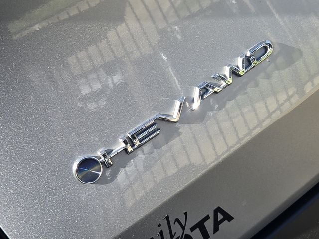 2024 Toyota Grand Highlander Hybrid XLE