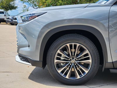 2026 Toyota Grand Highlander Hybrid MAX Platinum